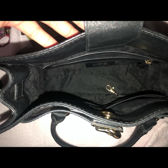 Michael Kors Purse with wristlet - Picture 7 of 7